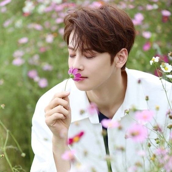 Behind-the-scenes cut of Eunwoo (ASTRO)