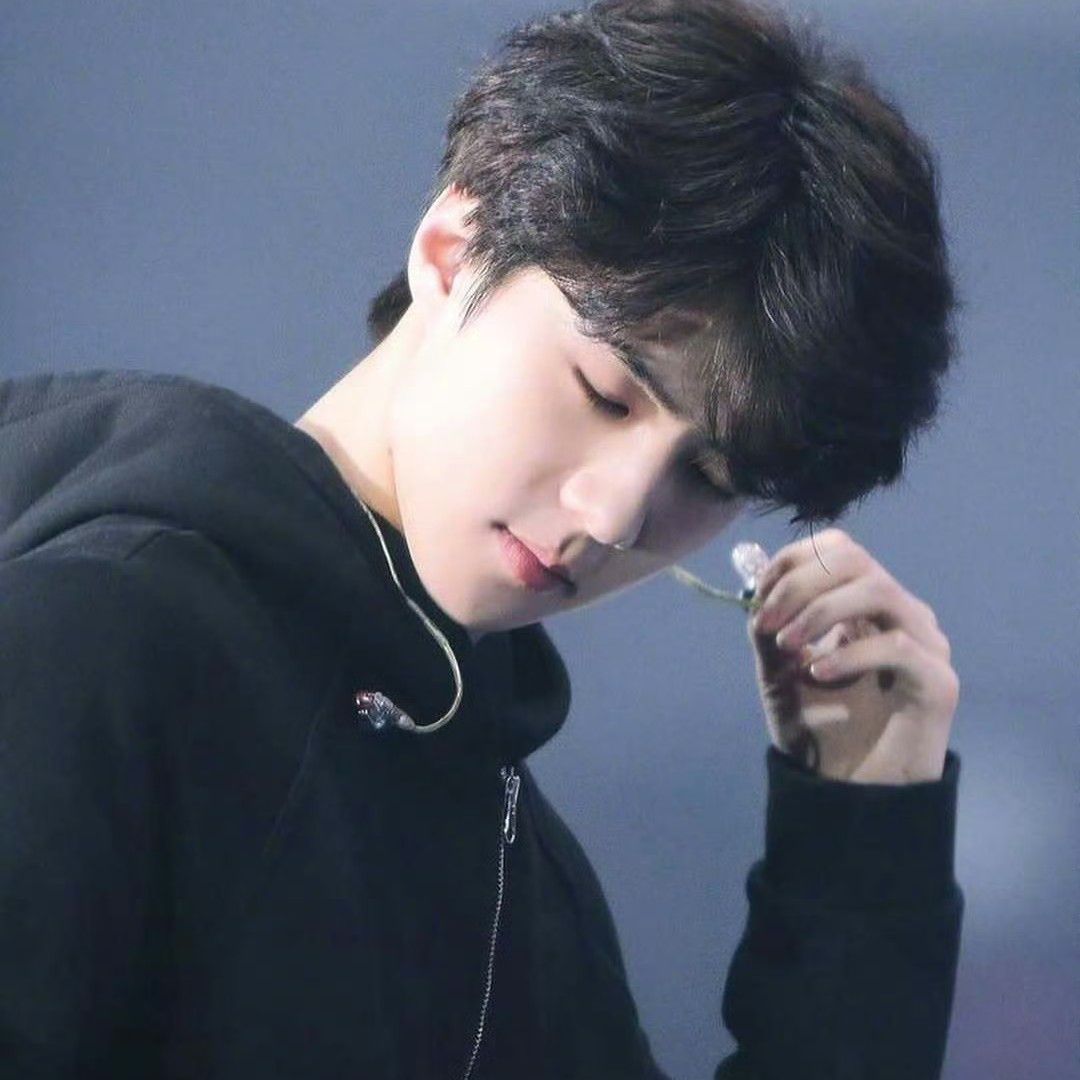 세훈 (EXO)의 최신 사진