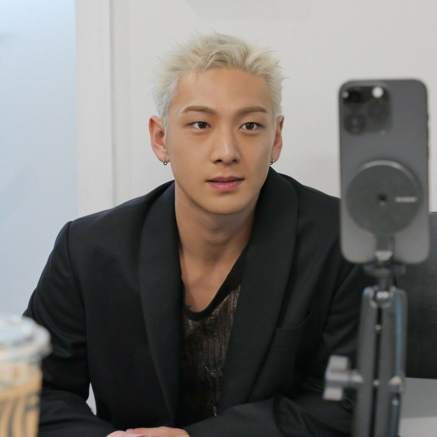 백호의 최신 사진