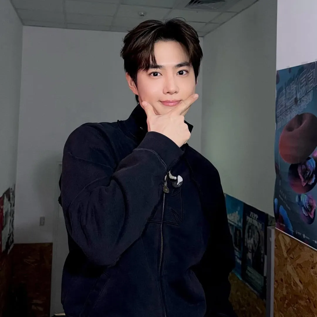 EXO 최근 활동샷