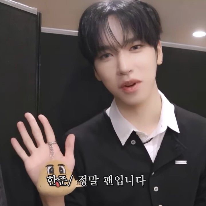 漢俊 (n.SSign)粉絲拍下的瞬間