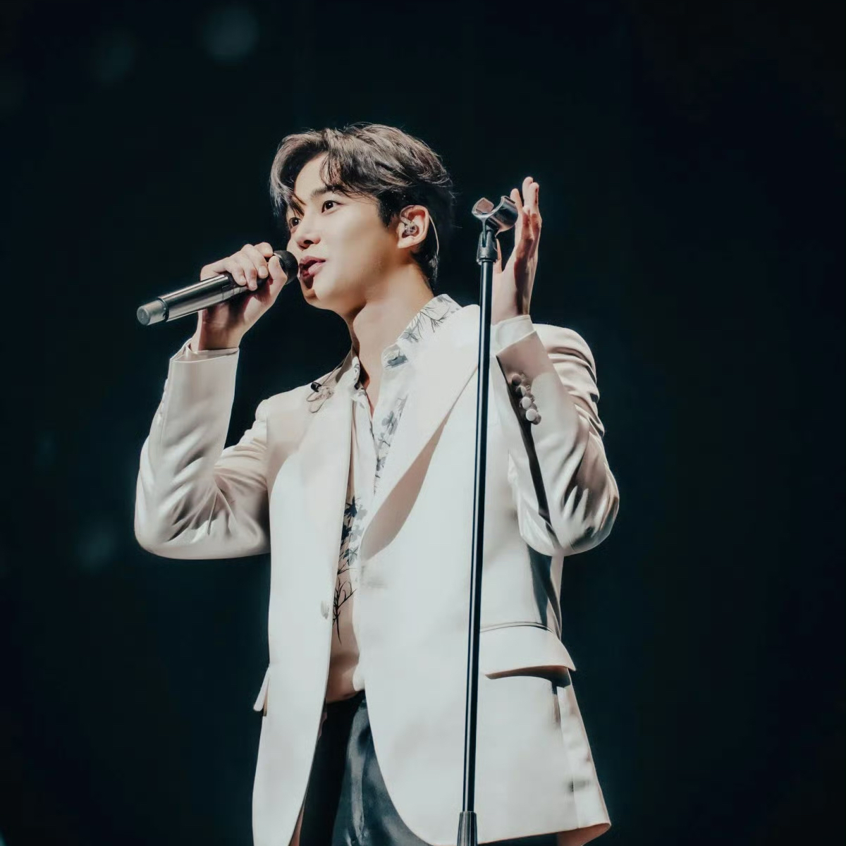 Recent activity shot of Rowoon