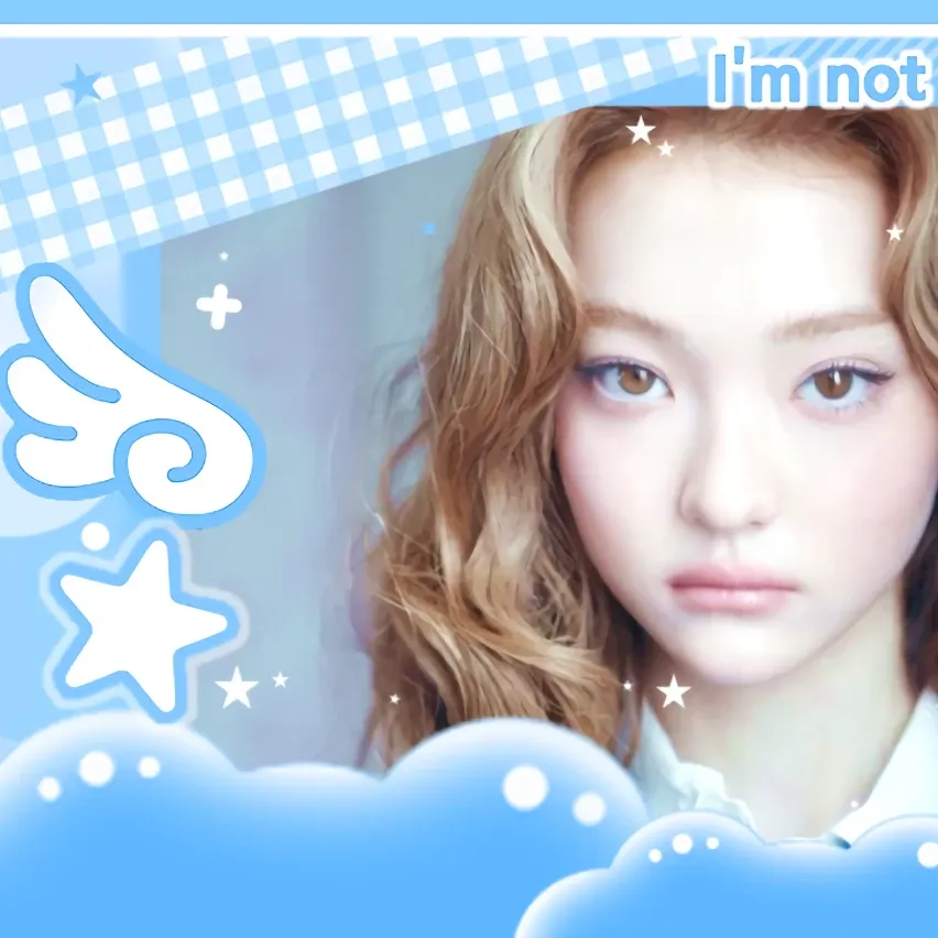 Latest photo of Ella (MEOVV)