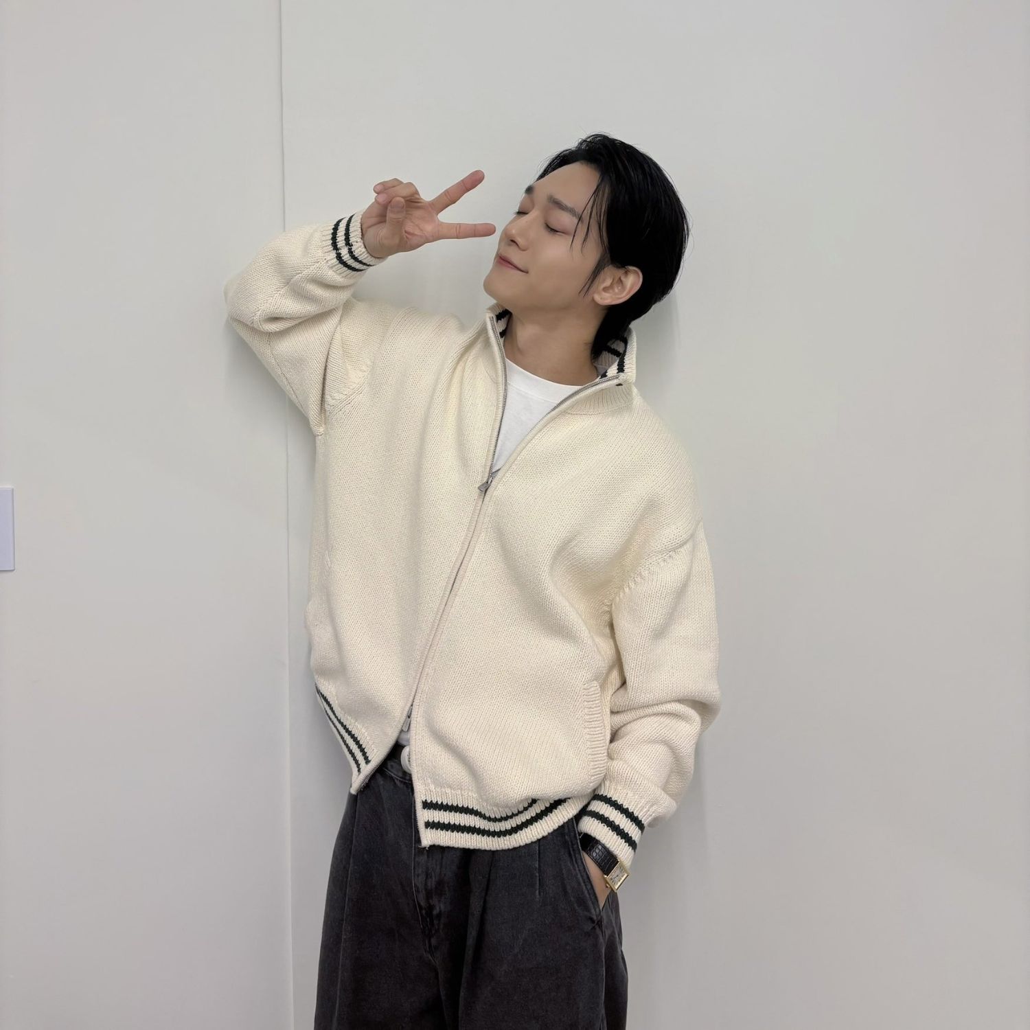 Recent activity shot of Chen (EXO)