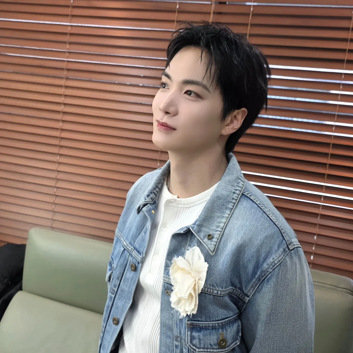 Recent activity shot of Kim Jonghyeon