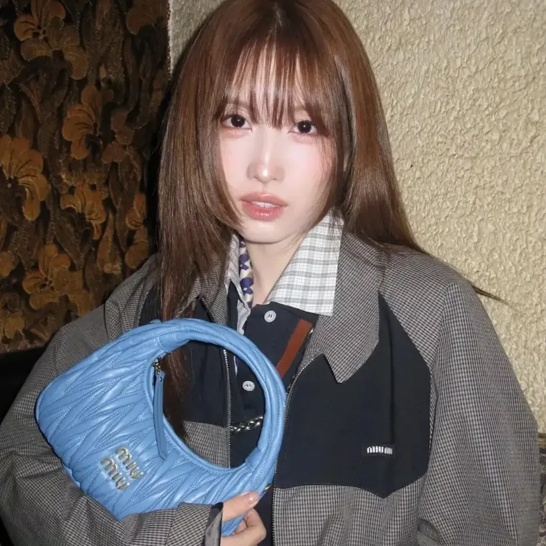 Foto terbaru Momo (TWICE)