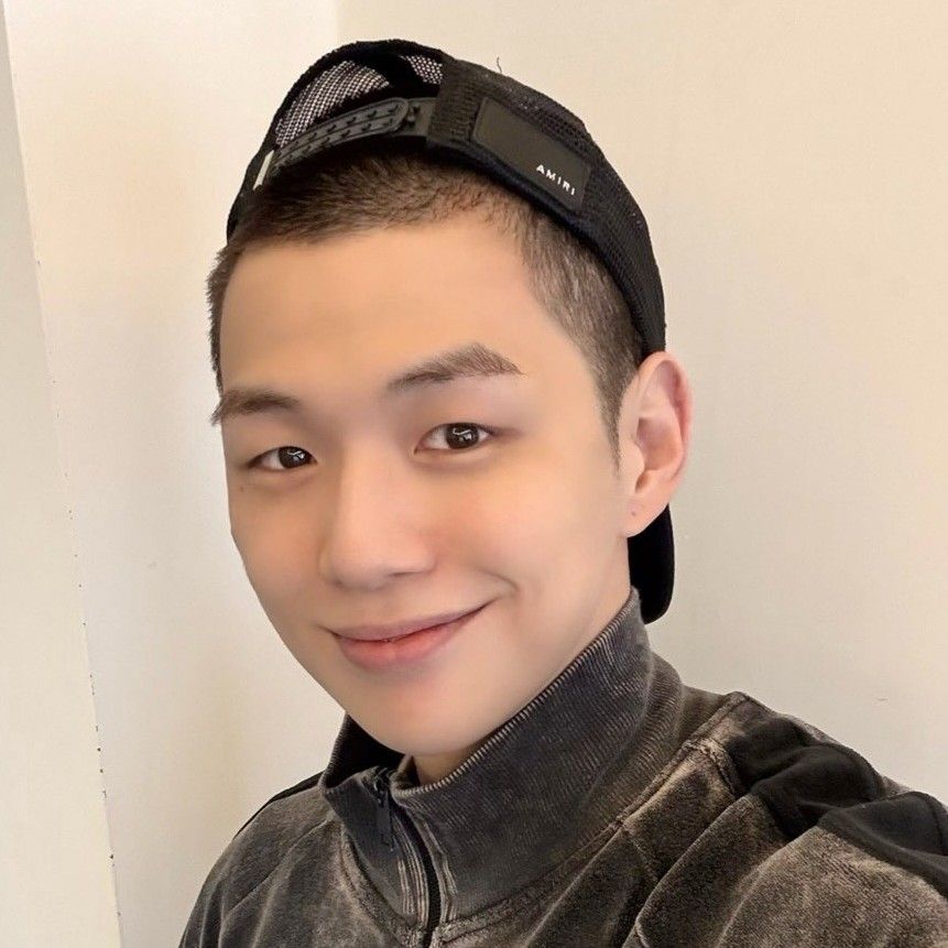 Recent activity shot of Kang Daniel