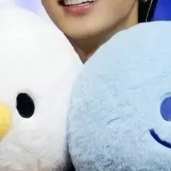 A moment captured by Leeteuk (Super Junior)'s fan