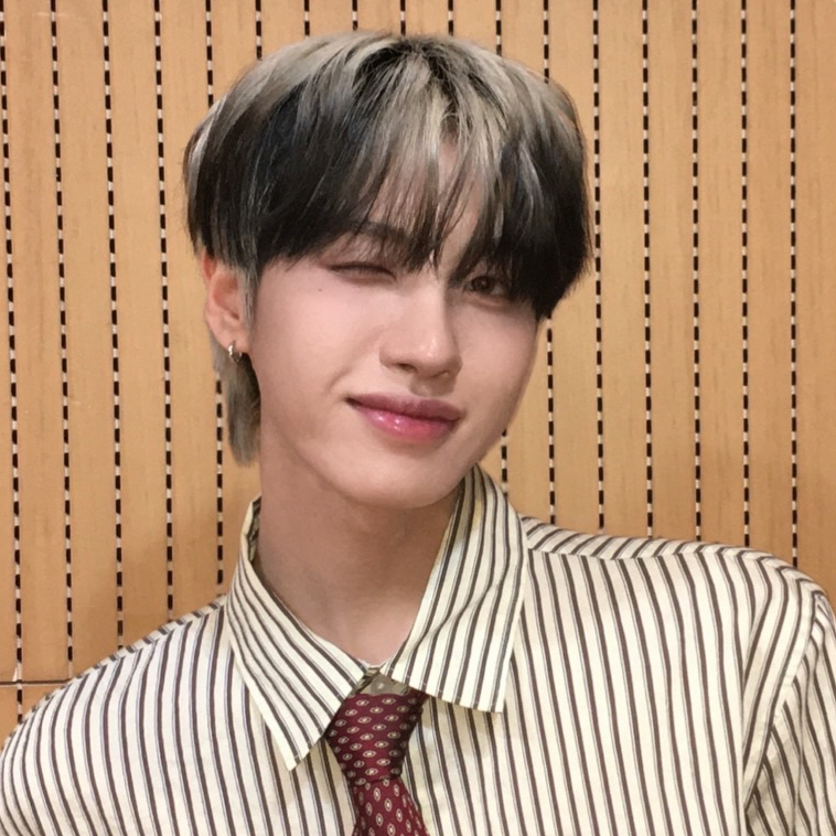 Foto terbaru Huiwon (n.SSign)