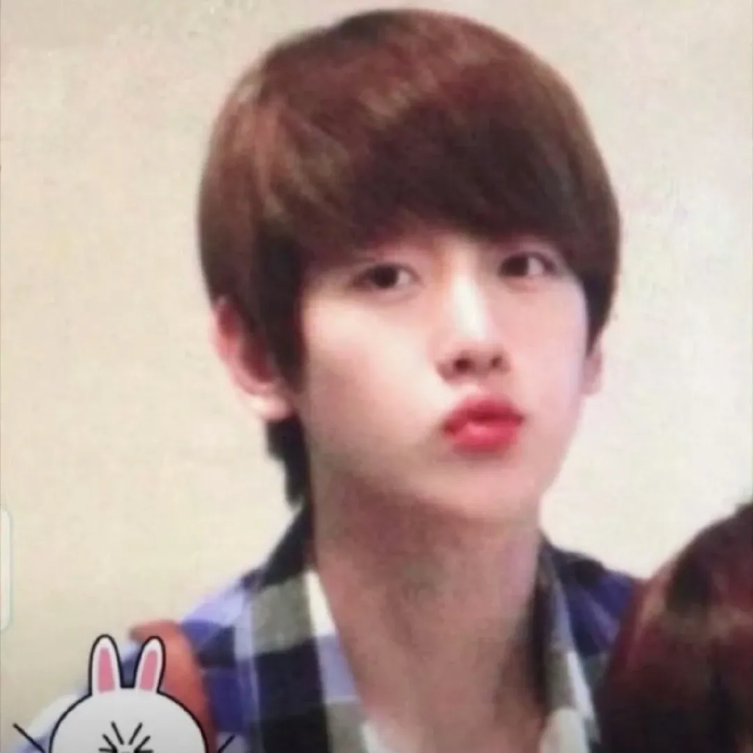 Latest photo of Baekhyun (EXO)