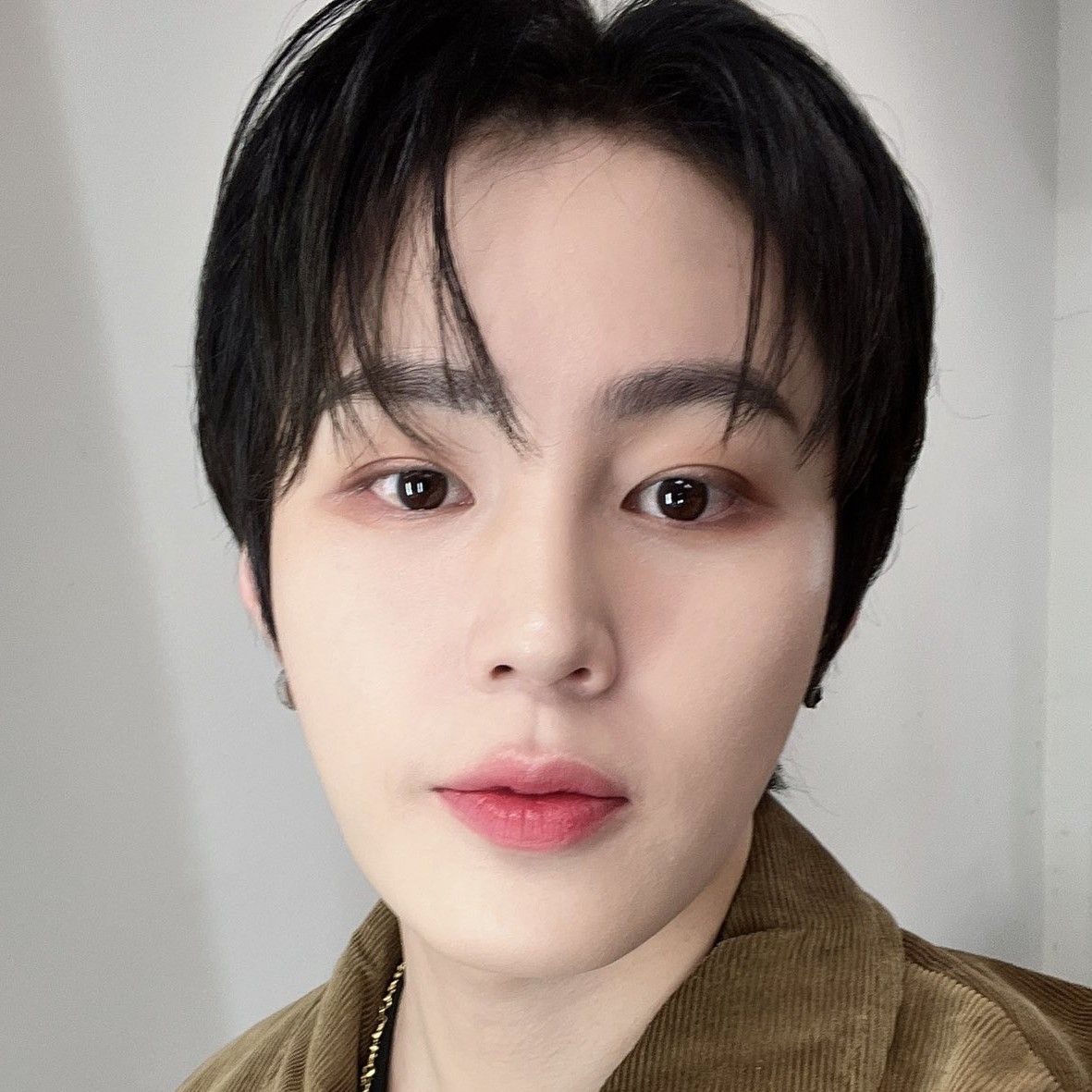 Recent activity shot of Ha Sungwoon
