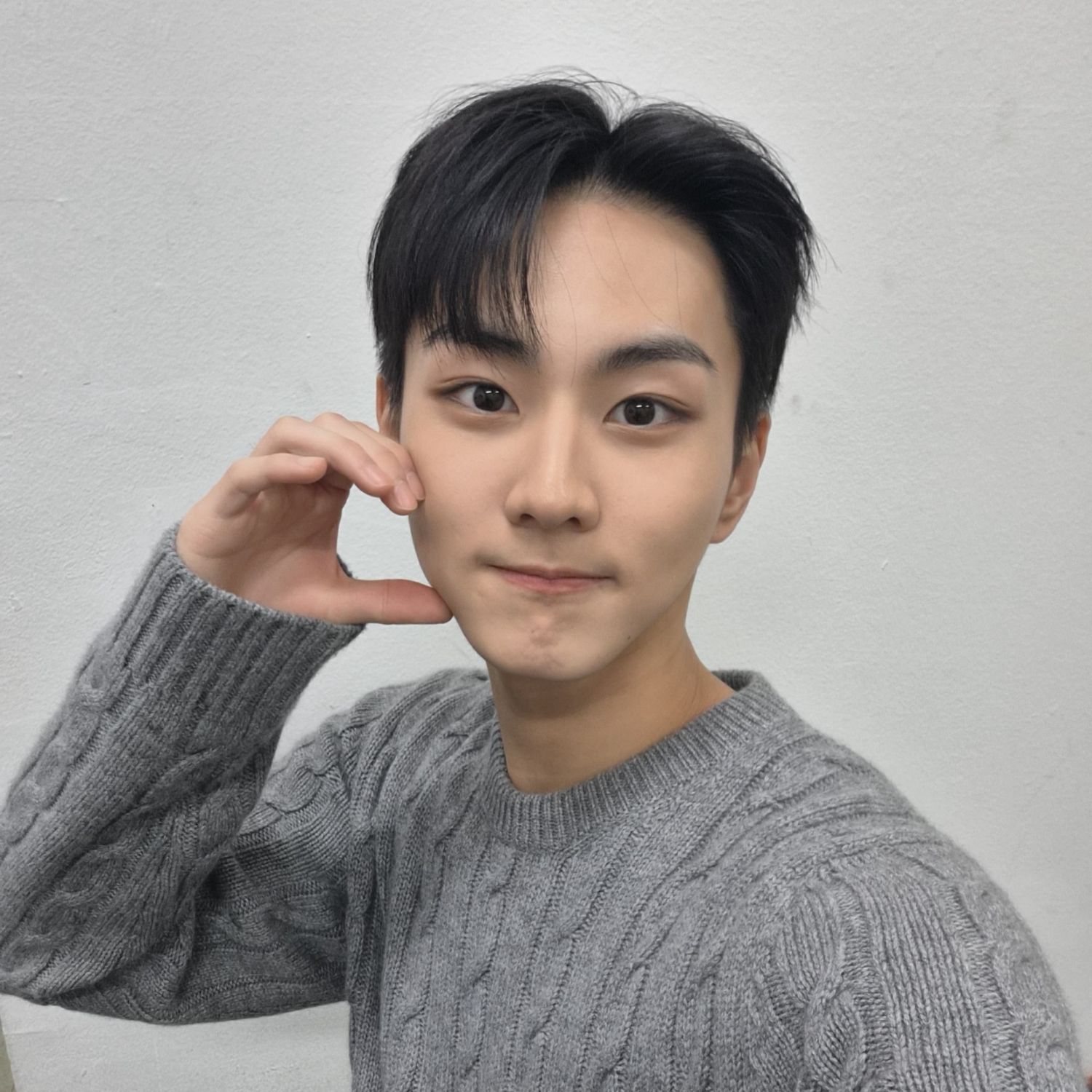 Foto aktivitas terbaru ENHYPEN