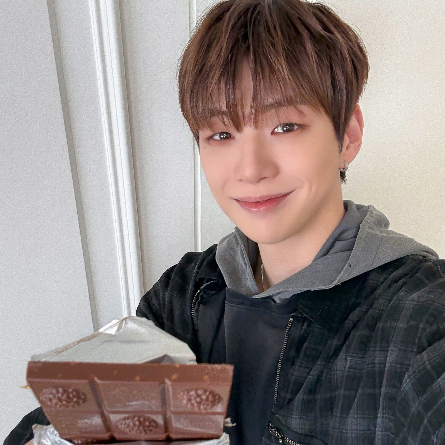 Latest photo of Kang Daniel