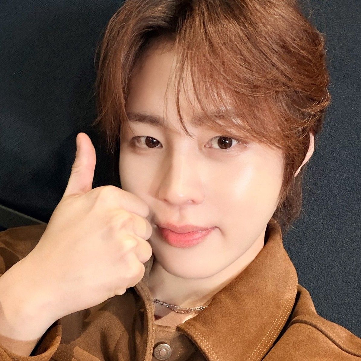 Behind-the-scenes cut of Ha Sungwoon