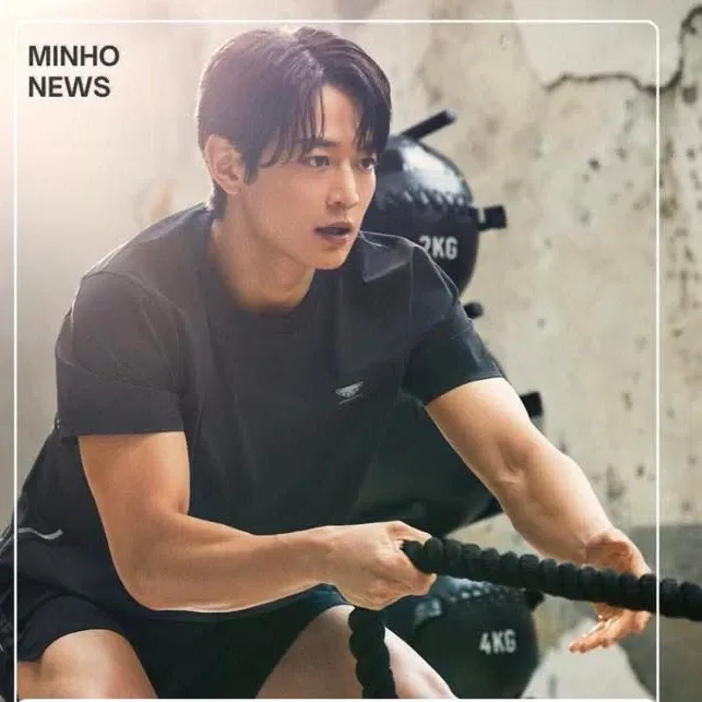 Foto terbaru Minho (SHINee)