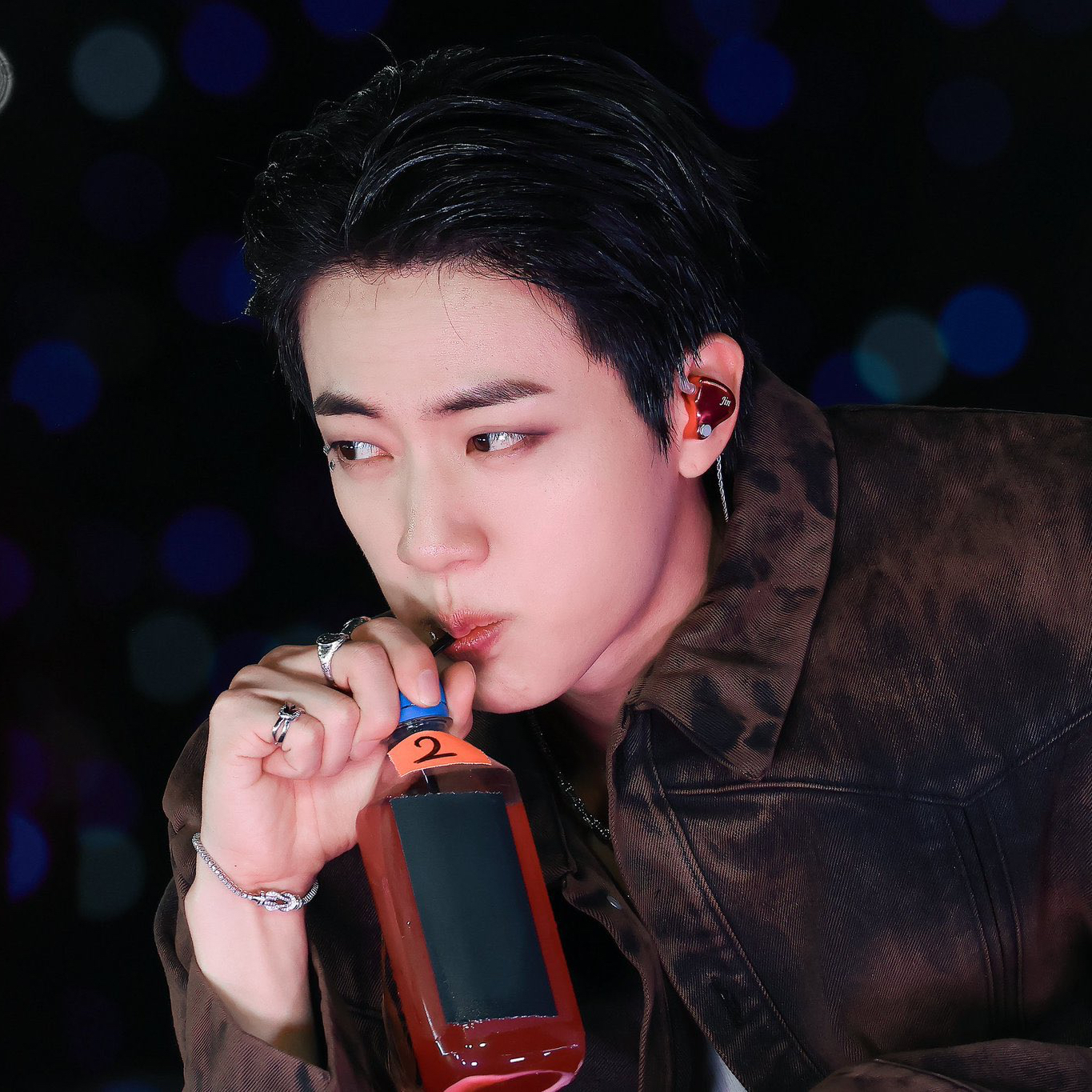 Momen yang diabadikan oleh penggemar Jin (BTS)