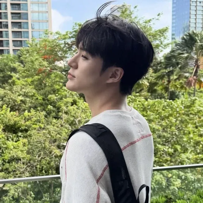 Behind-the-scenes cut of Jeno (NCT DREAM)