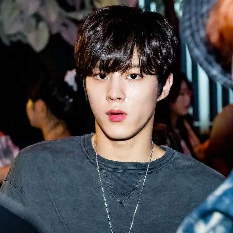 김우석 최근 활동샷