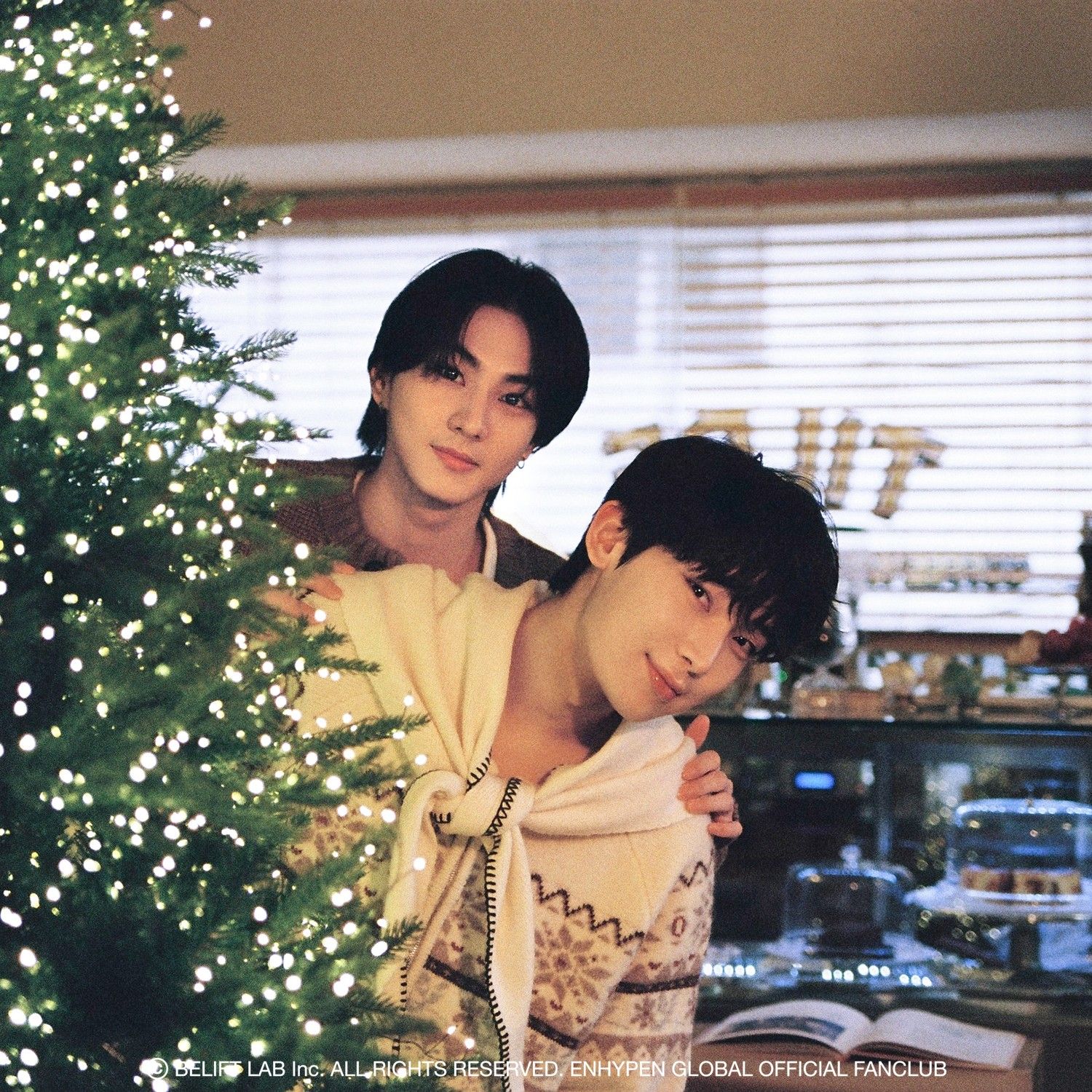 ENHYPENの舞台裏ショット