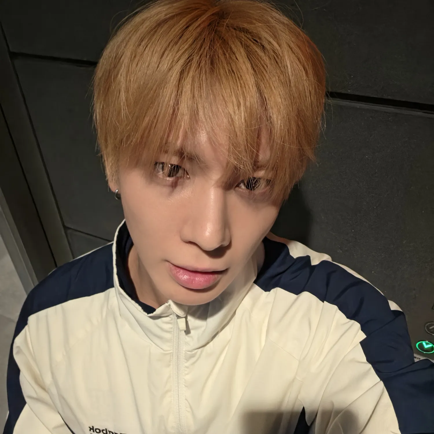 태현 (투모로우바이투게더)의 비하인드 컷