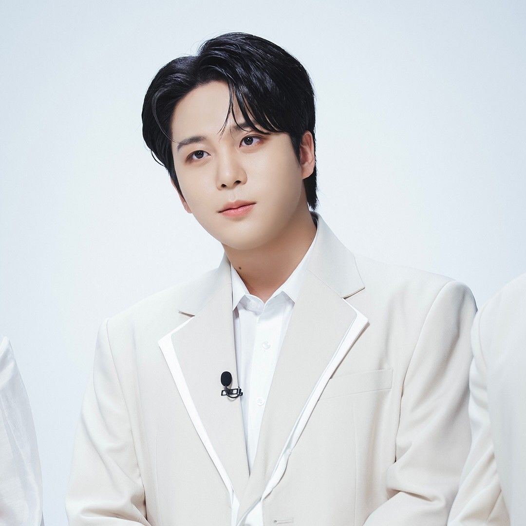 에이티즈 최근 활동샷