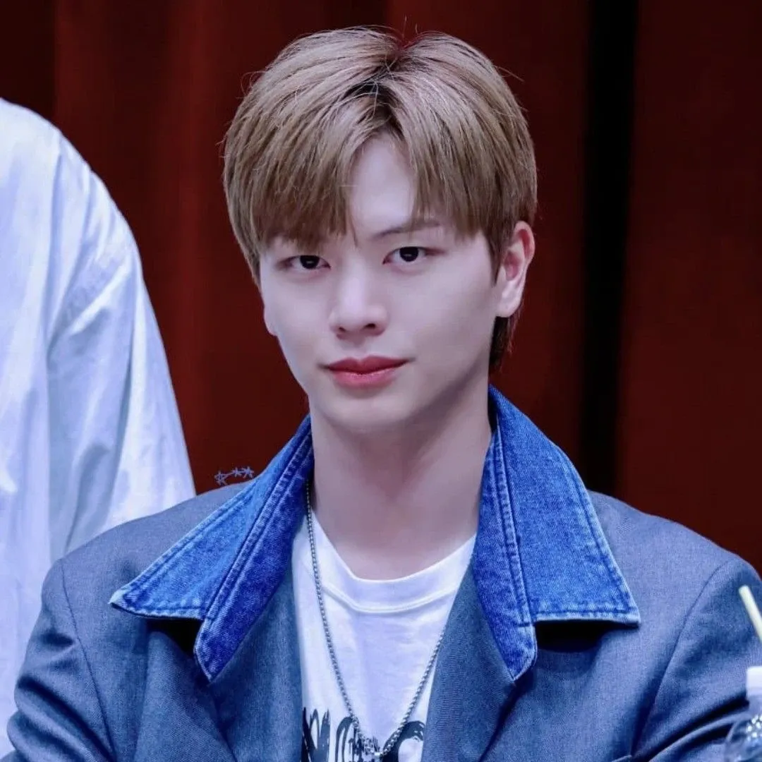 Recent activity shot of Yook Sungjae (BTOB)