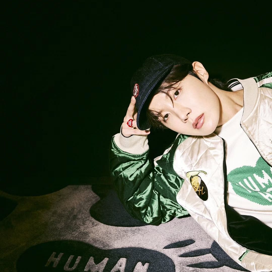 Foto terbaru j-hope (BTS)