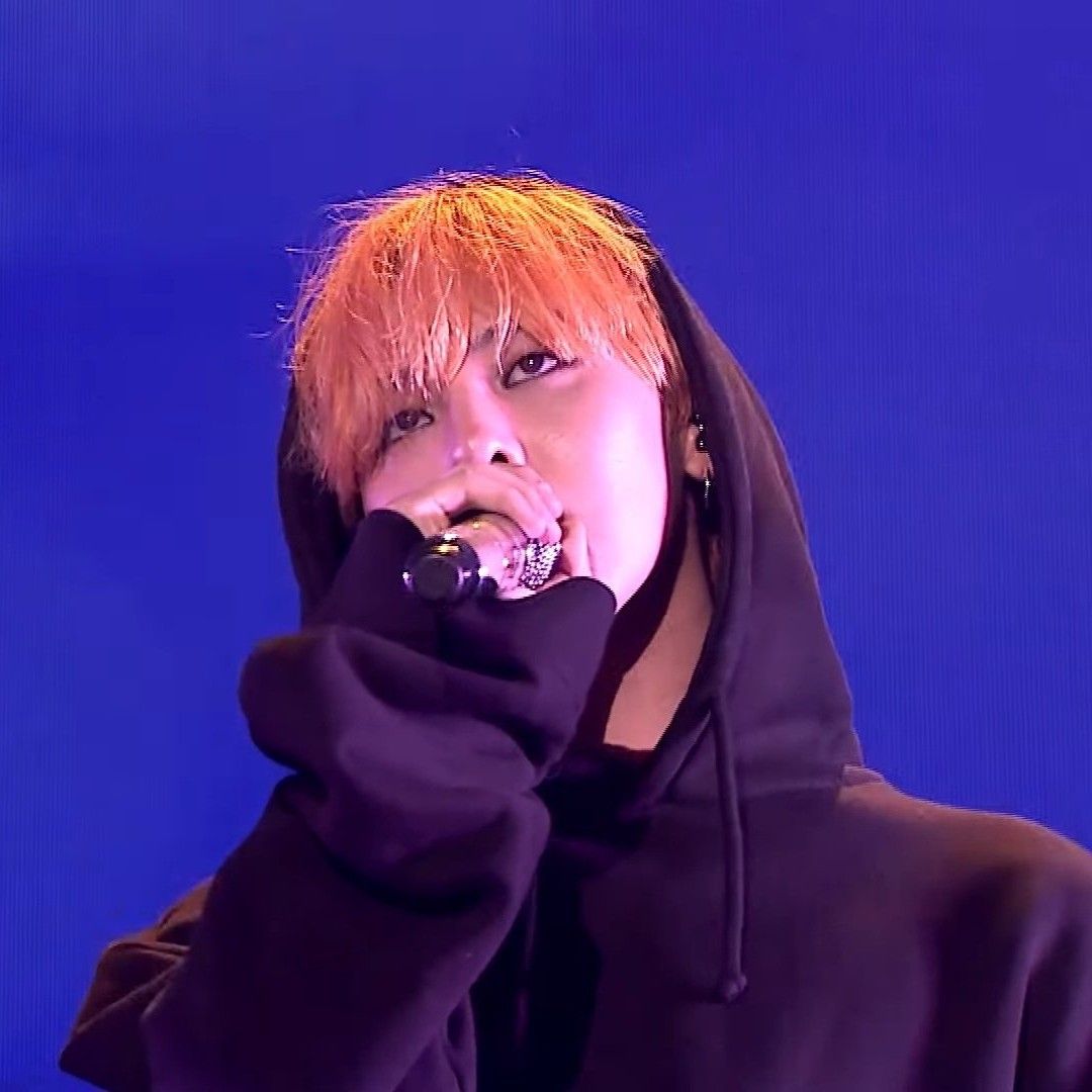 Behind-the-scenes cut of G-DRAGON (BIGBANG)