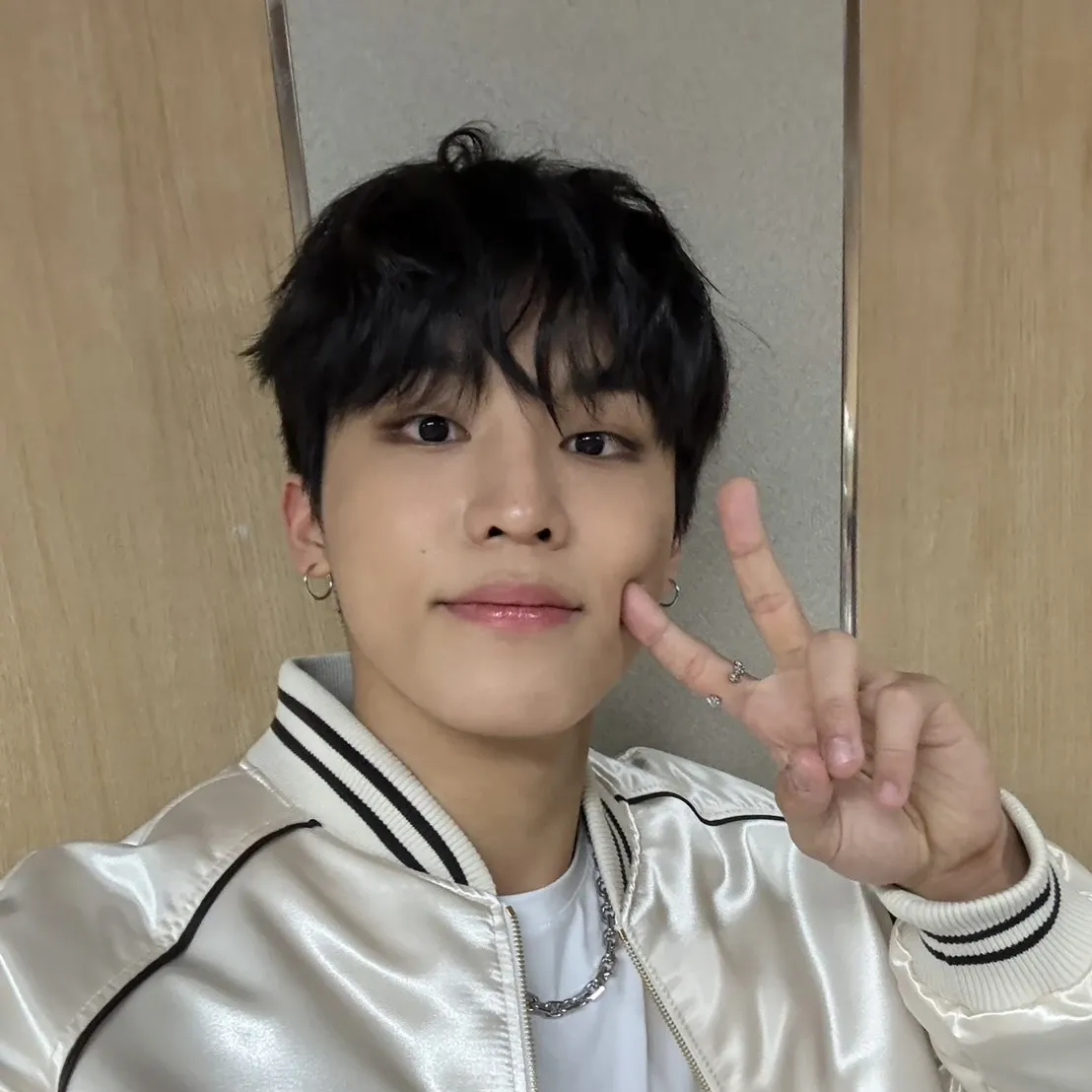 Latest photo of TREASURE