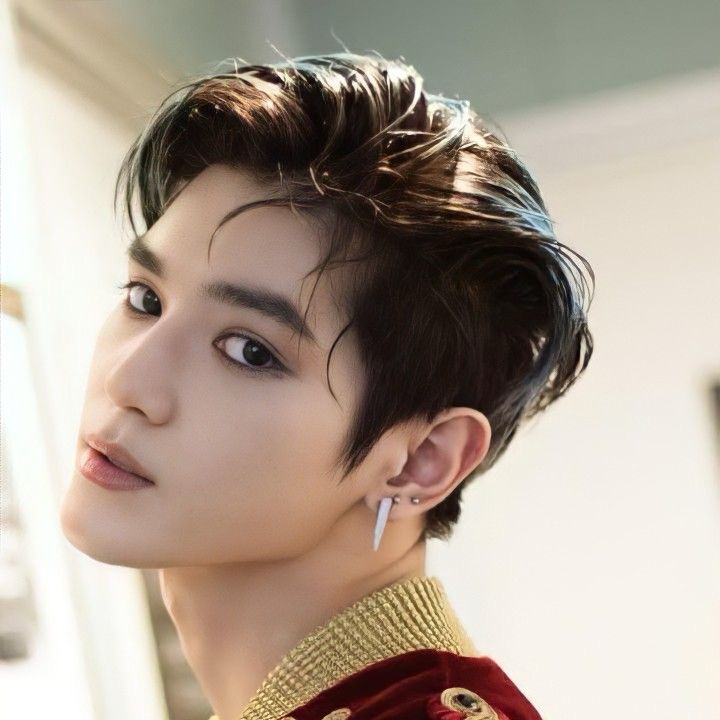 A moment captured by Taeyong (NCT 127)'s fan