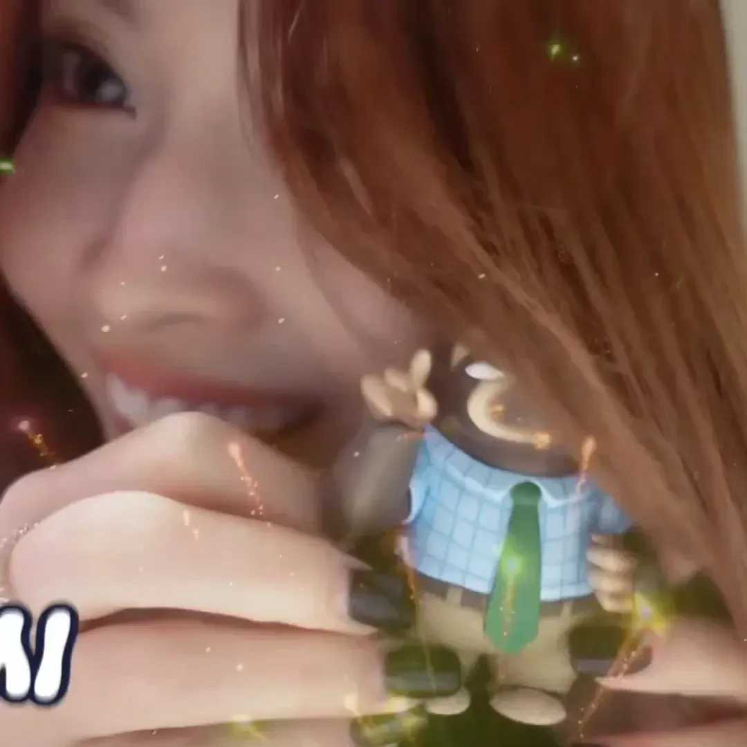 Behind-the-scenes cut of Momo (TWICE)