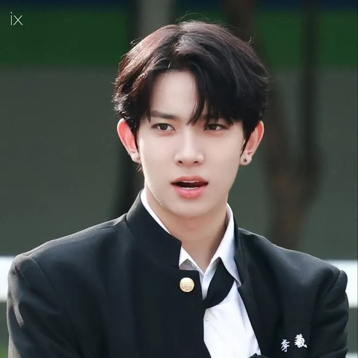 에반 최근 활동샷