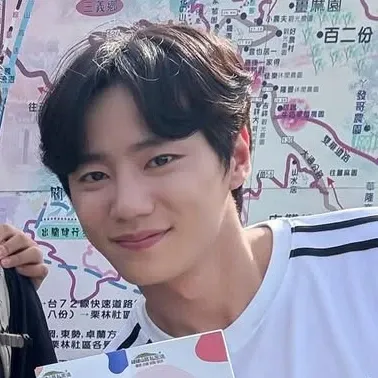 A moment captured by Lee Junyoung's fan