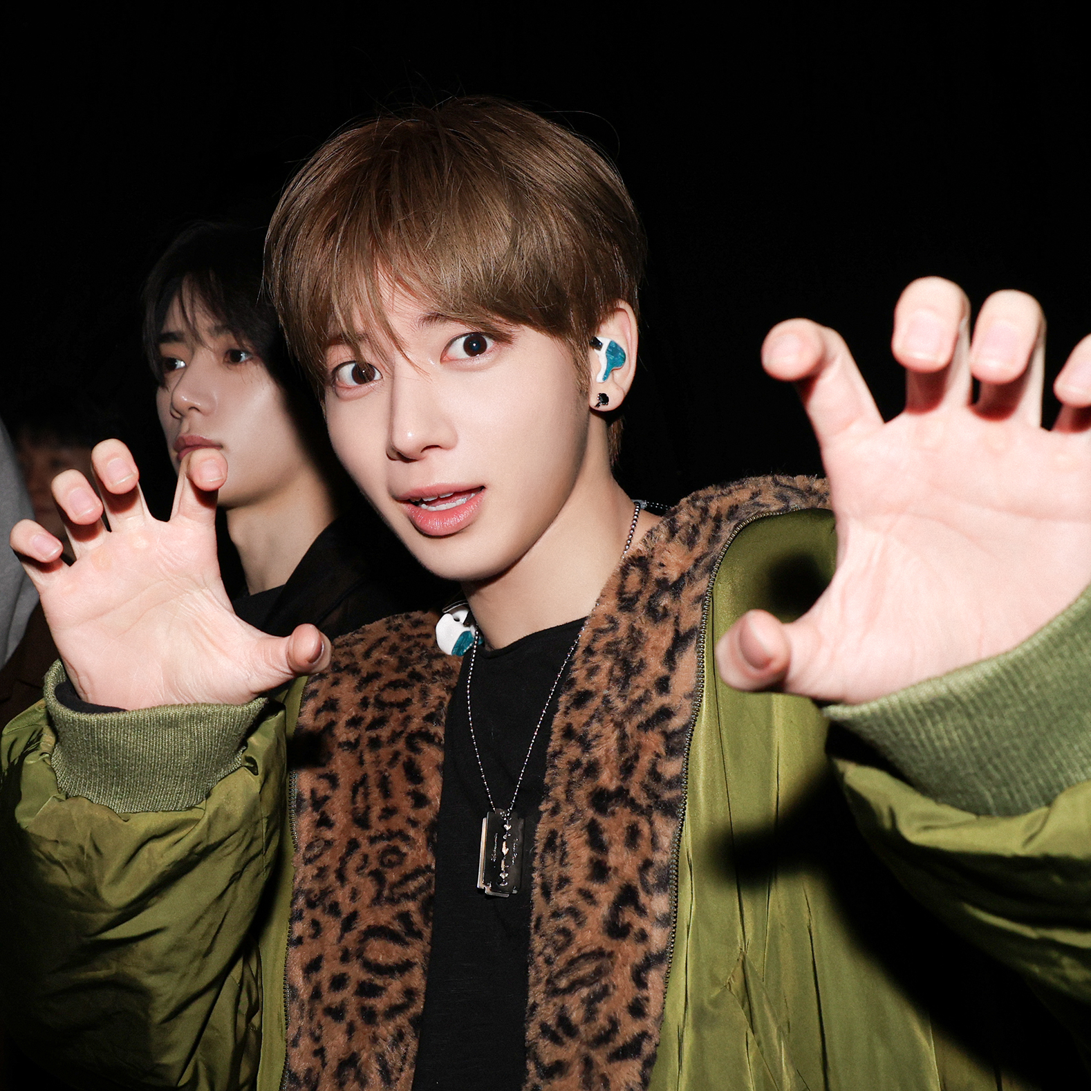 태현 (투모로우바이투게더)의 비하인드 컷