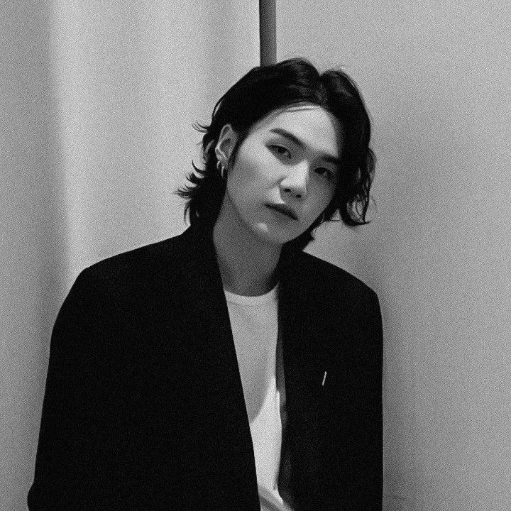 SUGA (BTS)の最近の活動写真