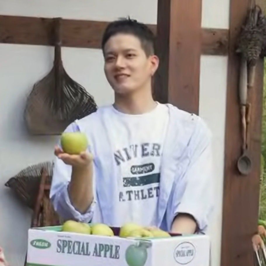 A moment captured by Peniel (BTOB)'s fan