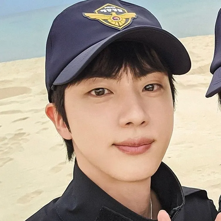 Foto terbaru Jin (BTS)