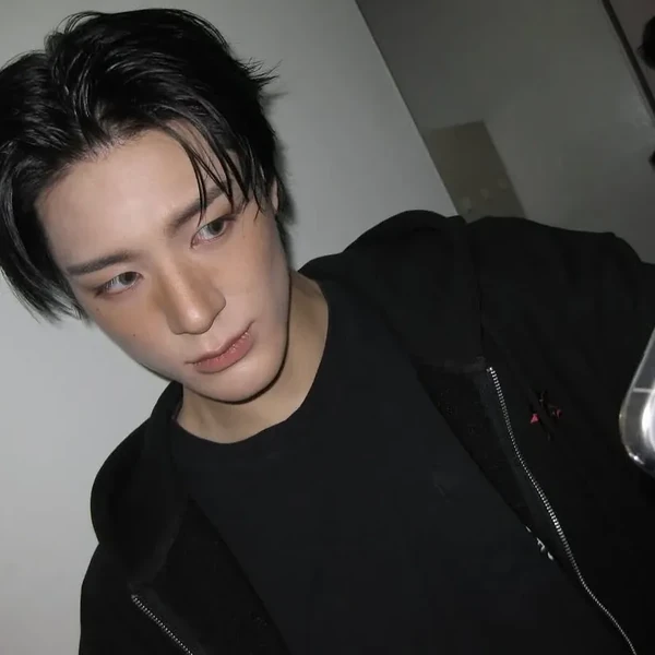 투표로 선정된 제노 (NCT DREAM)의 인기 프로필 이미지