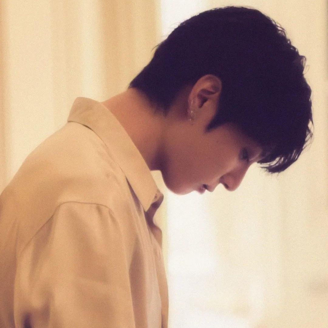 Latest photo of Jungkook (BTS)