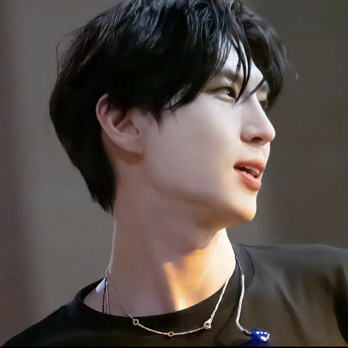 Postingan bintang K-pop yang paling disorot saat ini