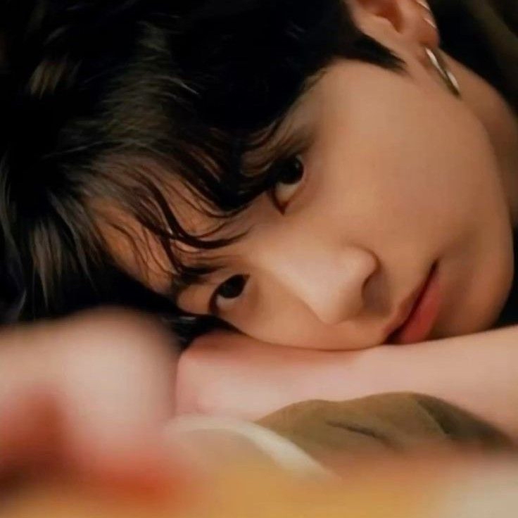 Latest photo of Jungkook (BTS)