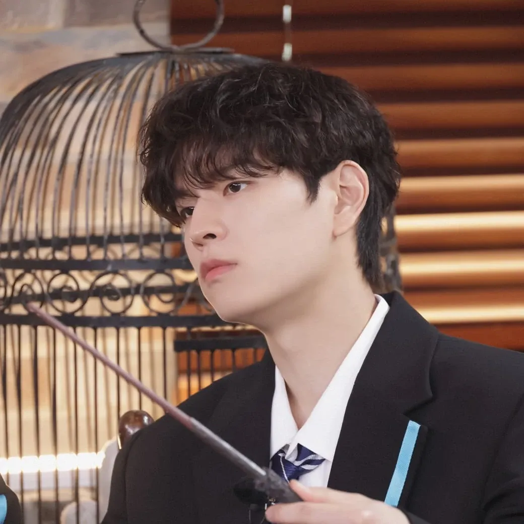 Behind-the-scenes cut of Seungmin (Stray Kids)