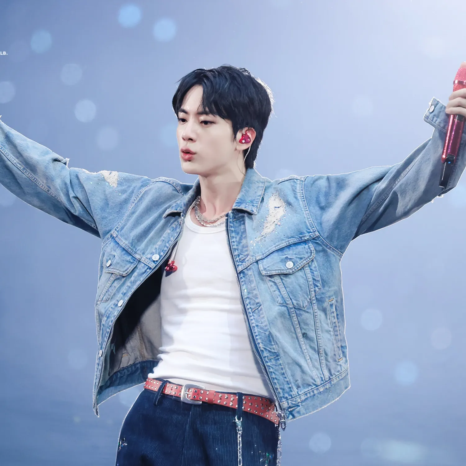 Latest photo of Jin (BTS)