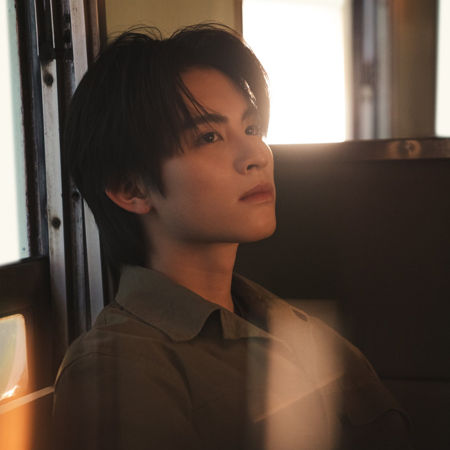 Behind-the-scenes cut of Aa (BUS)