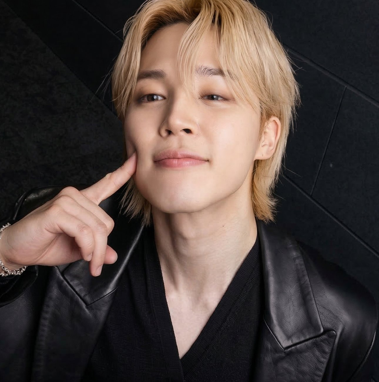 지민 (방탄소년단)의 최신 사진