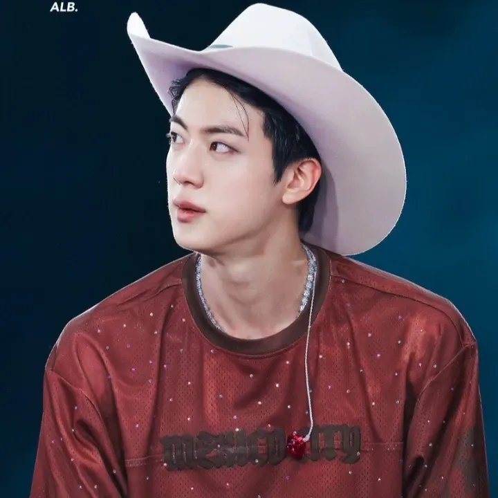 진 (방탄소년단)의 최신 사진