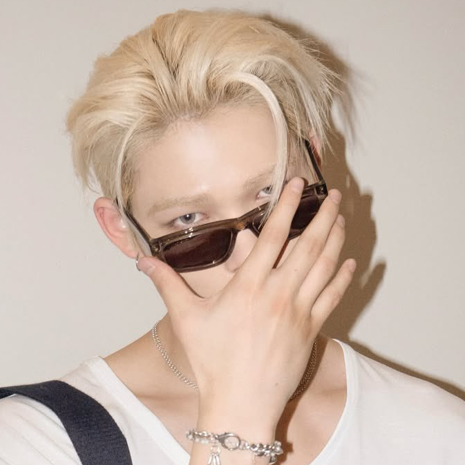 Foto terbaru NI-KI (ENHYPEN)