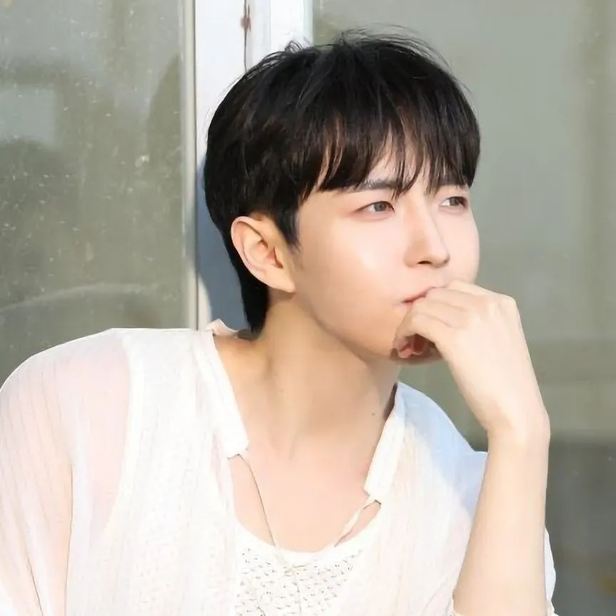 Recent activity shot of Kim Jaehwan