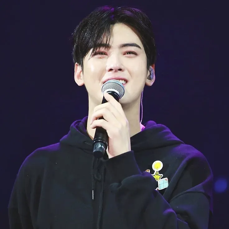 Behind-the-scenes cut of Eunwoo (ASTRO)