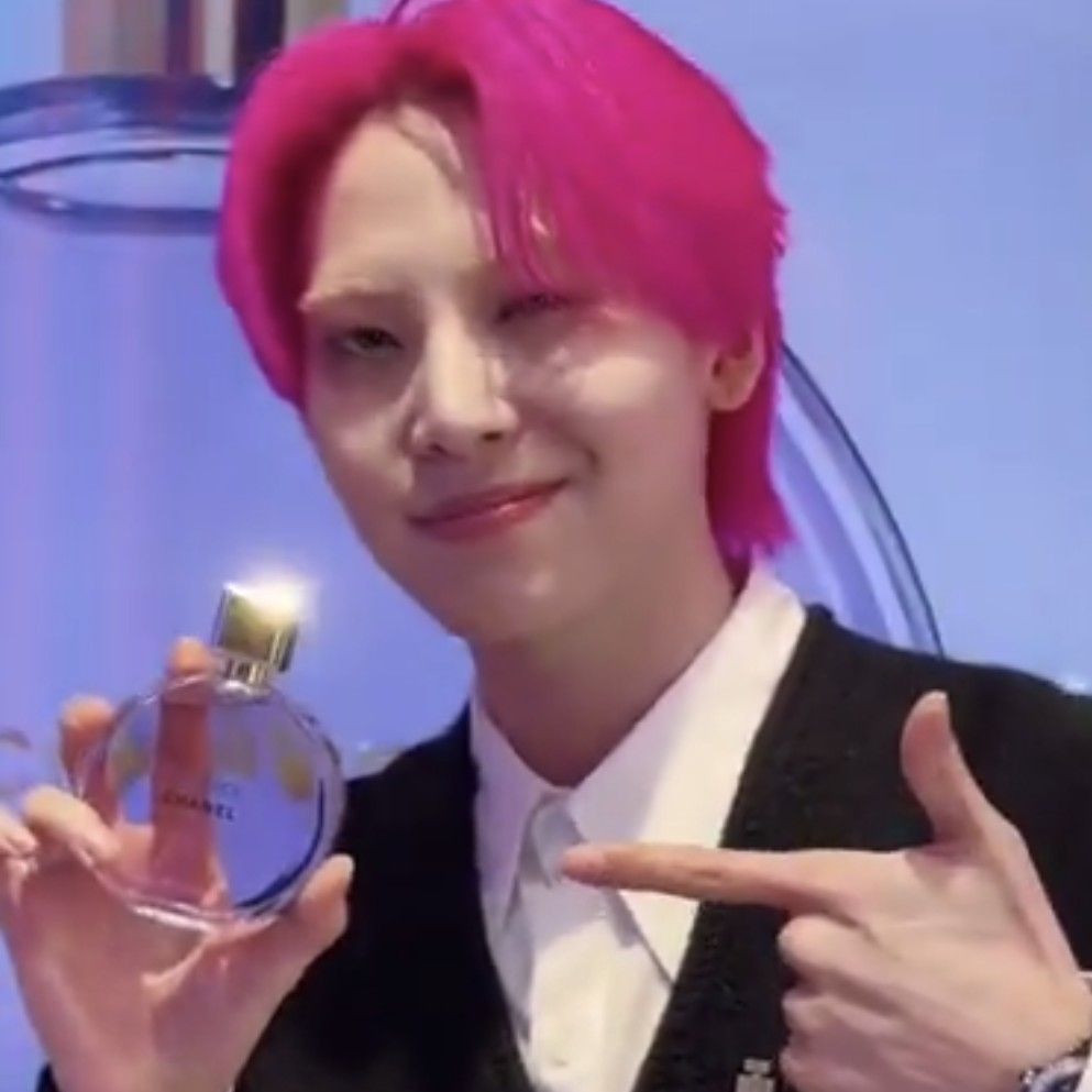 Recent activity shot of Kawashiri Ren (JO1)